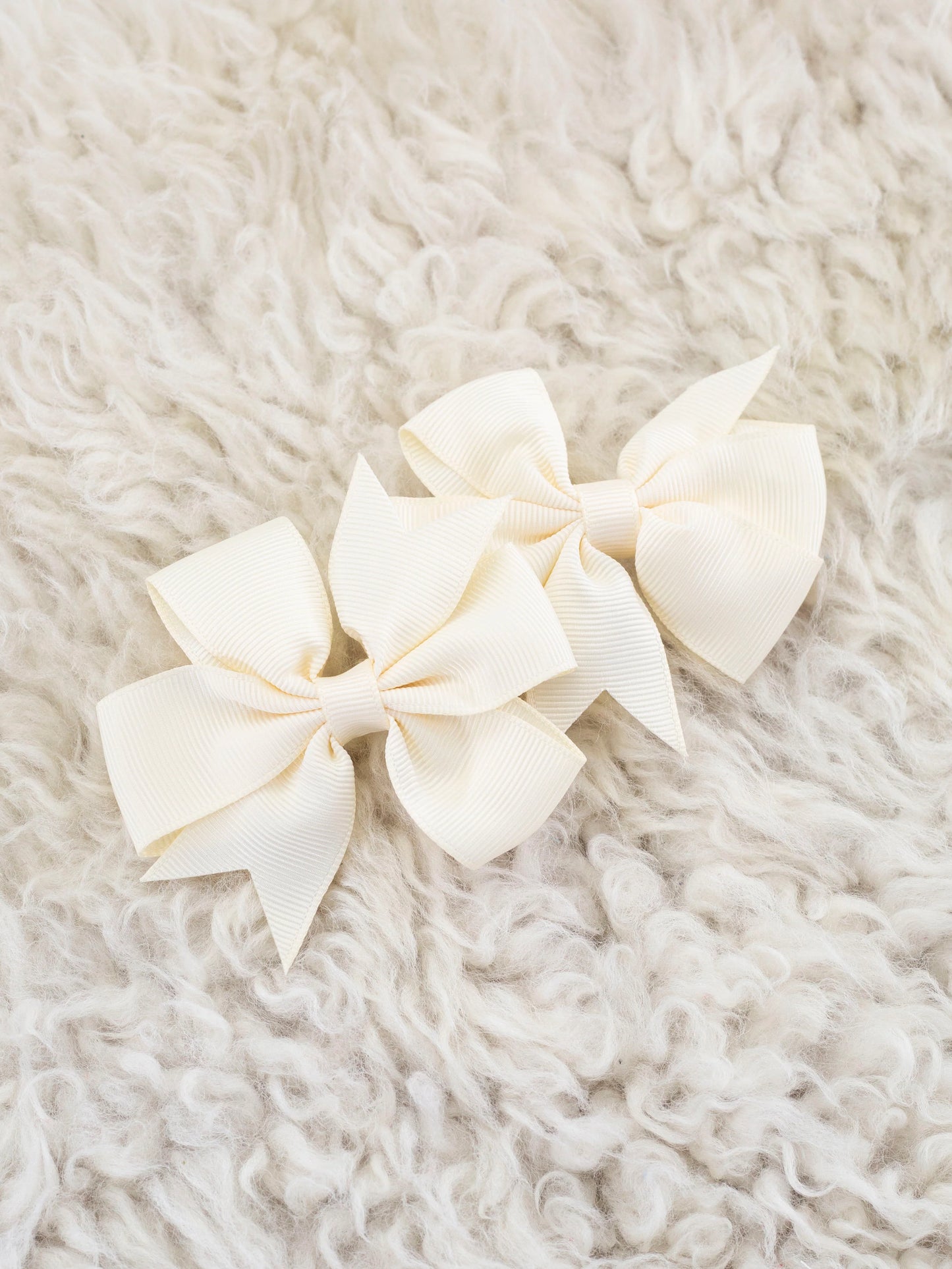 3-inch Ribbon Bows 2-Pack