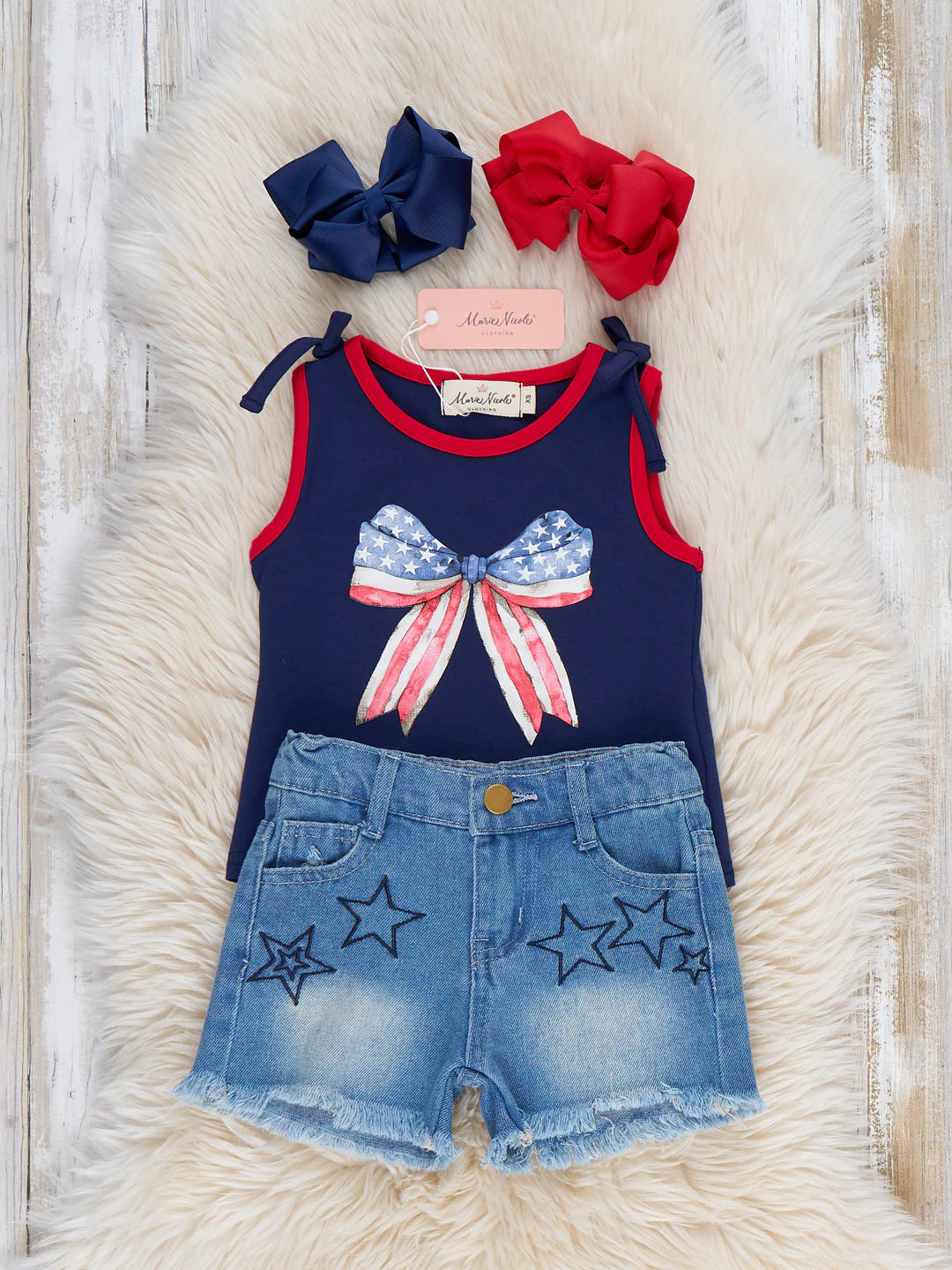Bow Stars Denim Shorts Outfit